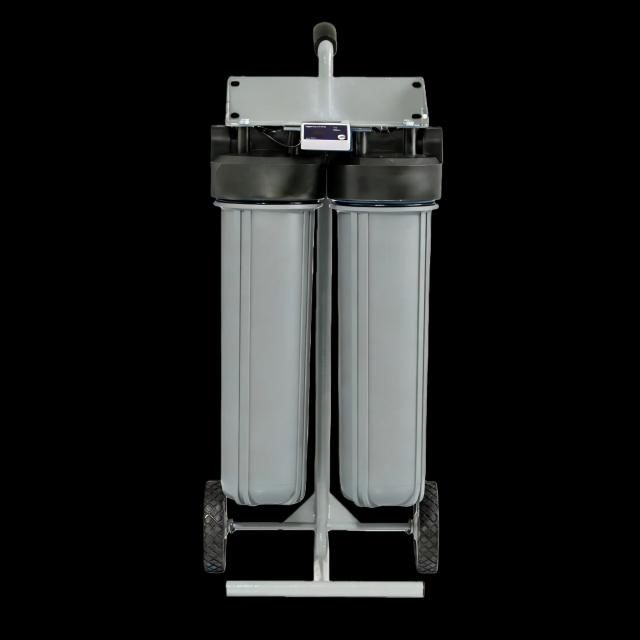 The Future of Cleaning is Here: A Spot-Free, Effortless Wash with Deionized Water Technology